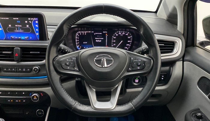 2020 Tata ALTROZ XZ 1.2, Petrol, Manual, 70,764 km, Steering Wheel Close Up