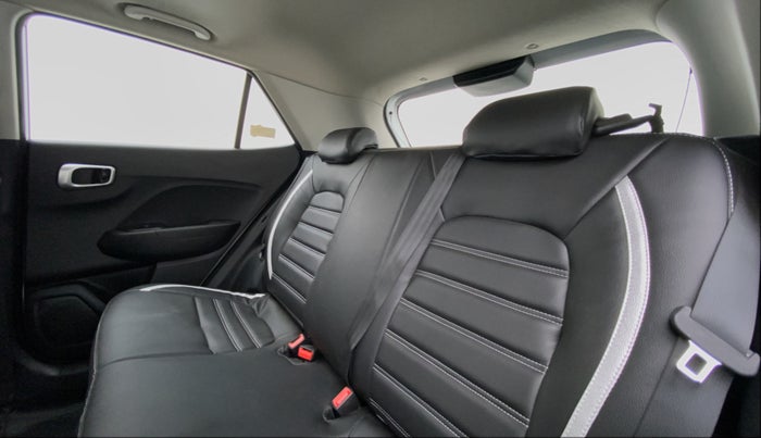 2020 Hyundai VENUE SX 1.0 GDI IMT, Petrol, Manual, 18,230 km, Right Side Rear Door Cabin