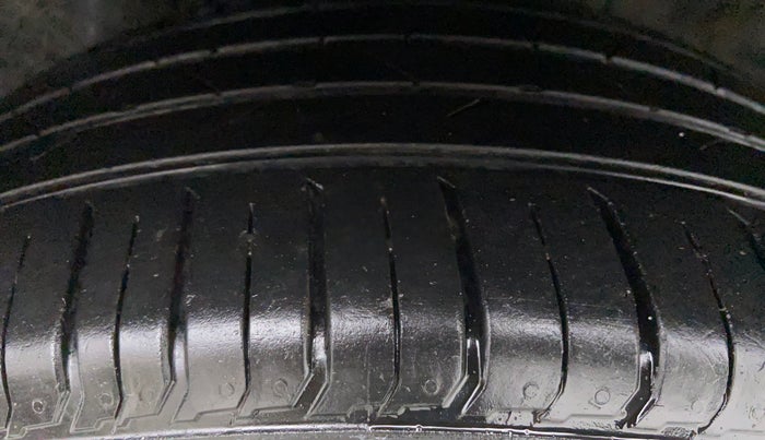 2020 Hyundai VENUE SX 1.0 GDI IMT, Petrol, Manual, 18,230 km, Left Front Tyre Tread