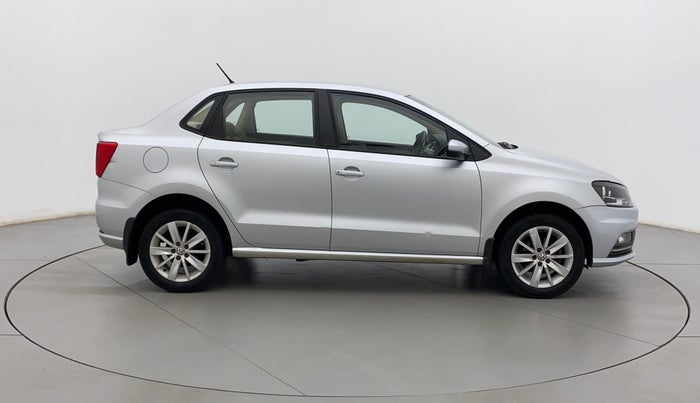 2017 Volkswagen Ameo HIGHLINE1.2L, Petrol, Manual, 51,689 km, Right Side View