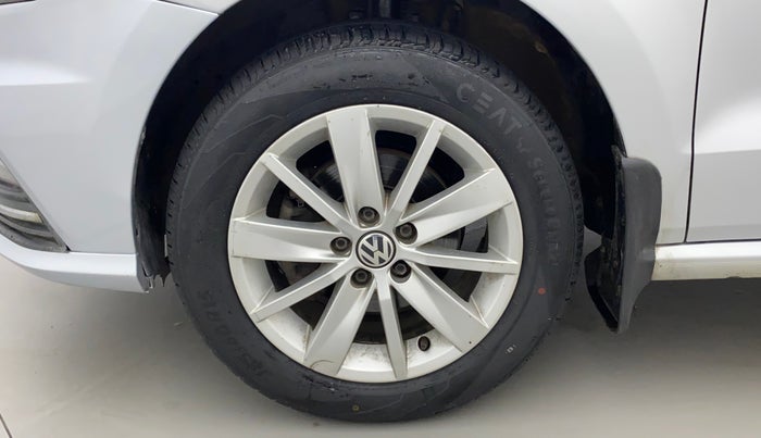 2017 Volkswagen Ameo HIGHLINE1.2L, Petrol, Manual, 51,689 km, Left Front Wheel