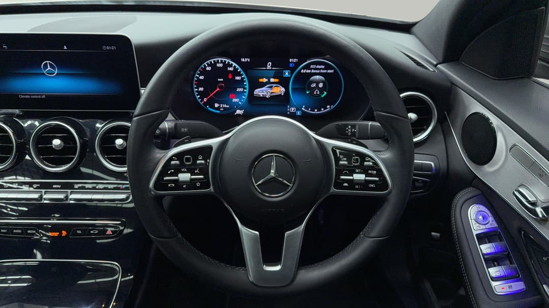 2021 Mercedes-benz C200 C200, Automatic, 75096 km, Steering Wheel Close-up