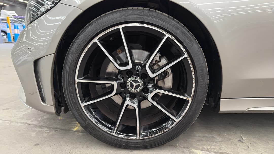 2021 Mercedes-benz C200 C200, Automatic, 75096 km, Left Front Wheel