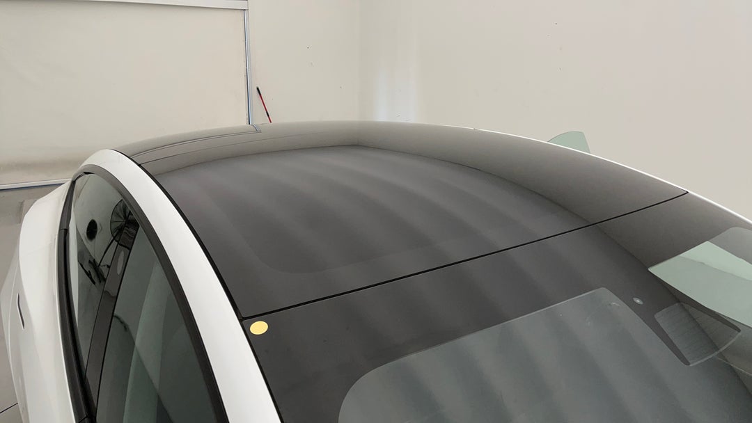 2021 Tesla Model 3 Standard Range Plus RWD, Automatic, 67498 km, Roof/Sunroof View