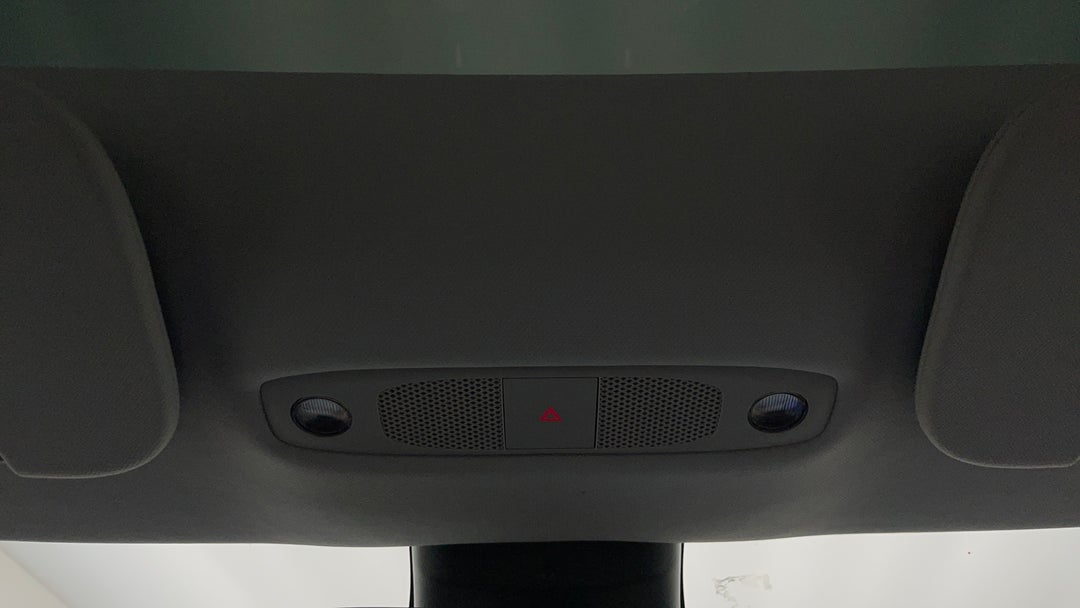 2021 Tesla Model 3 Standard Range Plus RWD, Automatic, 67498 km, On-Roof Controls/Sunglass holder