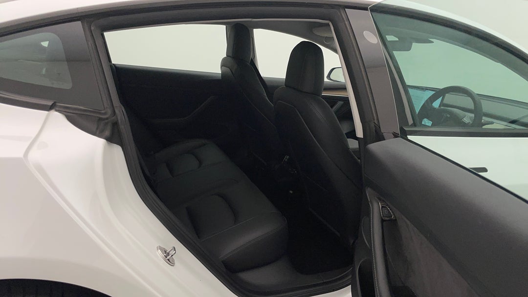 2021 Tesla Model 3 Standard Range Plus RWD, Automatic, 67498 km, Right Side Rear Door Cabin View