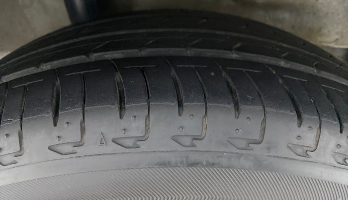2020 Honda City ZX MT PETROL, Petrol, Manual, 23,345 km, Right Rear Tyre Tread