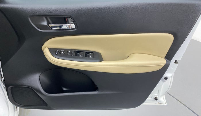 2020 Honda City ZX MT PETROL, Petrol, Manual, 23,345 km, Driver Side Door Panels Control