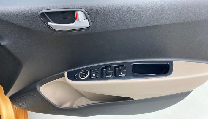 2018 Hyundai Grand i10 ASTA 1.2 VTVT, Petrol, Manual, 76,235 km, Driver Side Door Panels Control