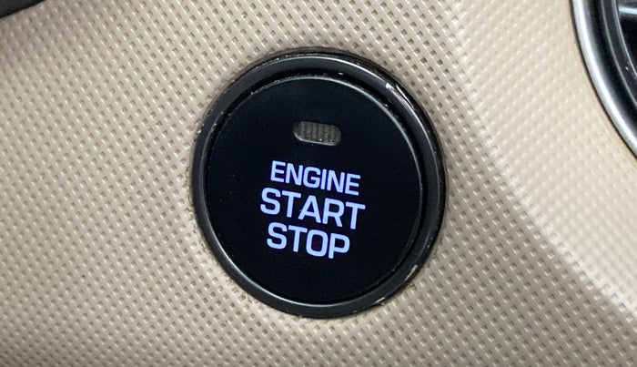 2018 Hyundai Grand i10 ASTA 1.2 VTVT, Petrol, Manual, 76,235 km, Keyless Start/ Stop Button
