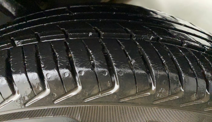 2019 Renault Kwid CLIMBER 1.0, Petrol, Manual, 40,834 km, Left Rear Tyre Tread