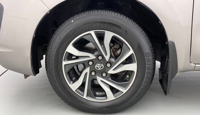 2021 Toyota Innova Crysta 2.4 VX 7 STR, Diesel, Manual, 17,721 km, Left Front Wheel