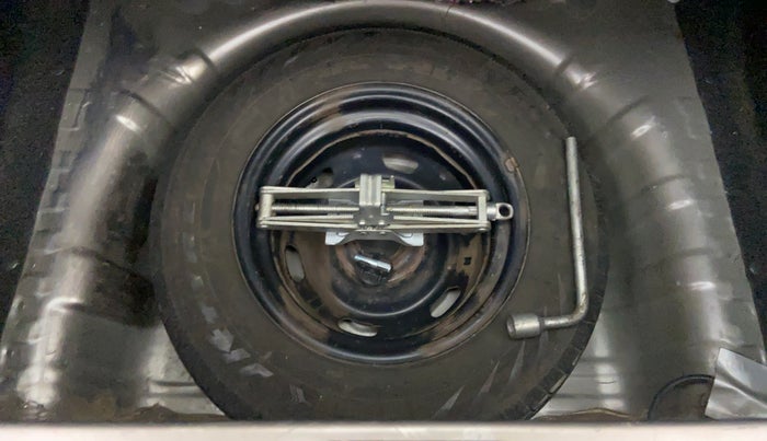 2016 Datsun Redi Go LIMITED EDITION, Petrol, Manual, 55,522 km, Spare Tyre
