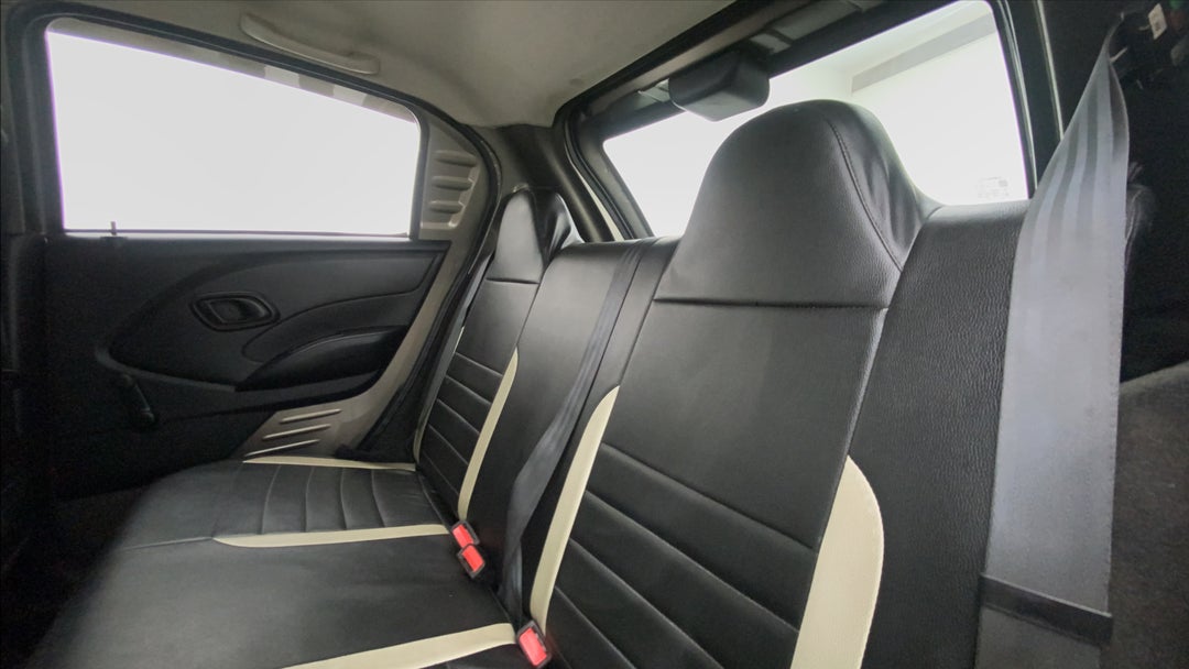 Right Side Rear Door Cabin
