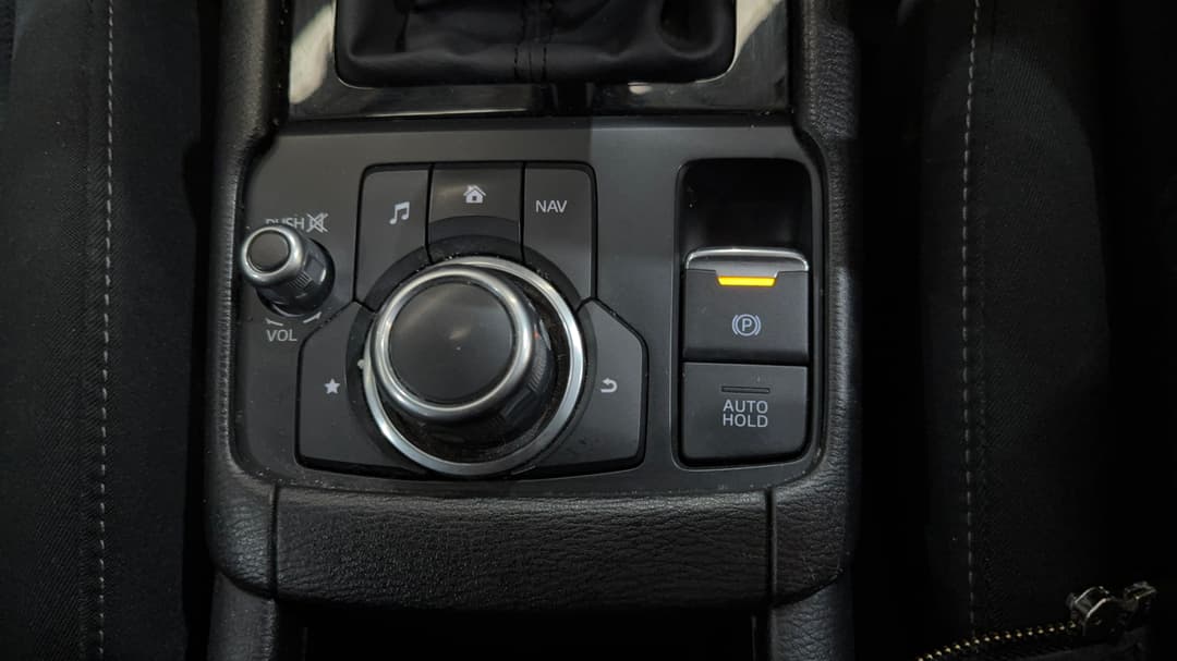 2019 Mazda CX-3 Maxx Sport (FWD), Manual, 80546 km, Handbrake