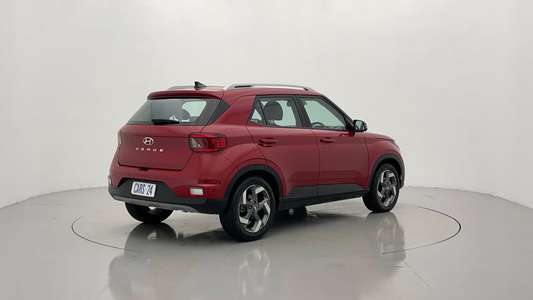 Right Back Diagonal (45- Degree) View