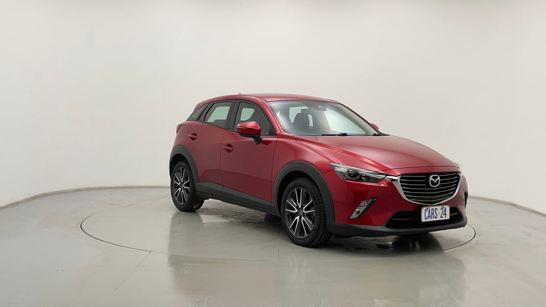 2018 Mazda CX-3 S Touring (fwd), Automatic, 57563 km, Right Front Diagonal (45- Degree) View