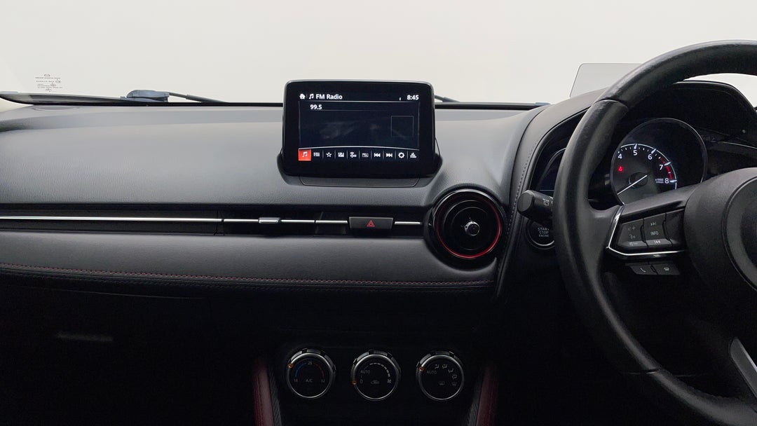 2018 Mazda CX-3 S Touring (fwd), Automatic, 57563 km, Center Console