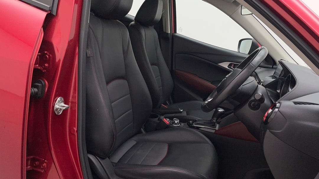 2018 Mazda CX-3 S Touring (fwd), Automatic, 57563 km, Right Side Front Door Cabin View