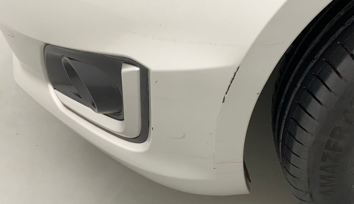 2015 Maruti Swift VXI, Petrol, Manual, 1,11,145 km, Front bumper - Minor scratches