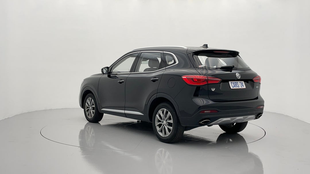 Left Back Diagonal (45- Degree) View