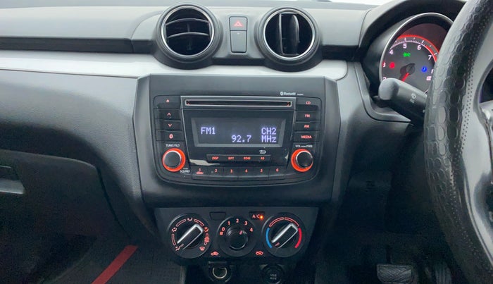 2018 Maruti Swift VXI AMT D, Petrol, Automatic, 88,056 km, Air Conditioner