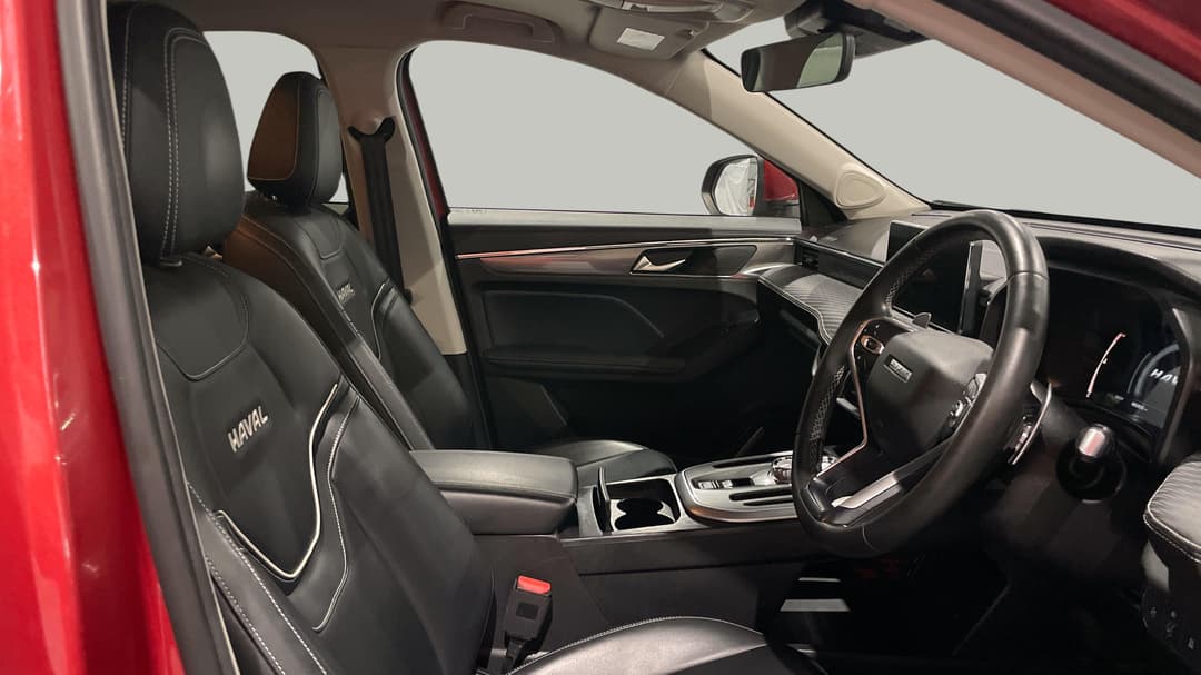 2021 GWM Haval Jolion Lux, Automatic, 95300 km, Right Side Front Door Cabin View