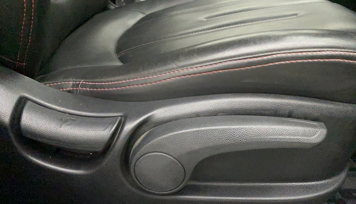 2017 Hyundai Creta SX PLUS AT 1.6 PETROL, Petrol, Automatic, 12,625 km, Driver Side Adjustment Panel