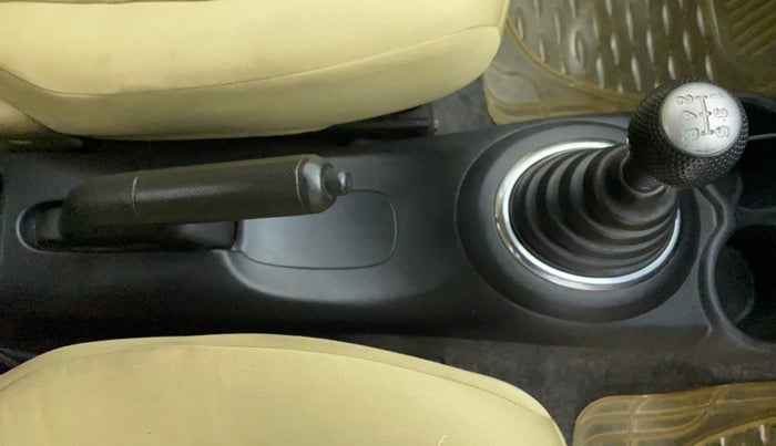 2013 Honda Amaze 1.2 SMT I VTEC, Petrol, Manual, 73,007 km, Gear Lever