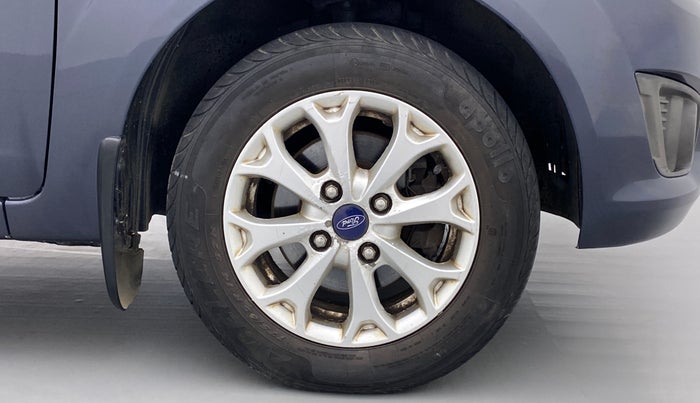 2013 Ford Figo 1.2 TITANIUM DURATEC, Petrol, Manual, 23,212 km, Right Front Wheel