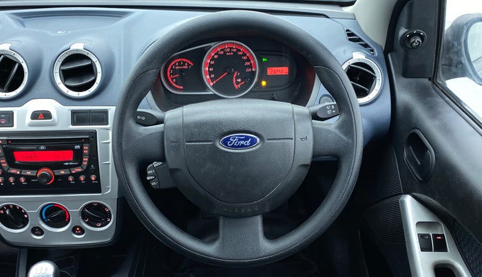 2013 Ford Figo 1.2 TITANIUM DURATEC, Petrol, Manual, 23,212 km, Steering Wheel Close Up