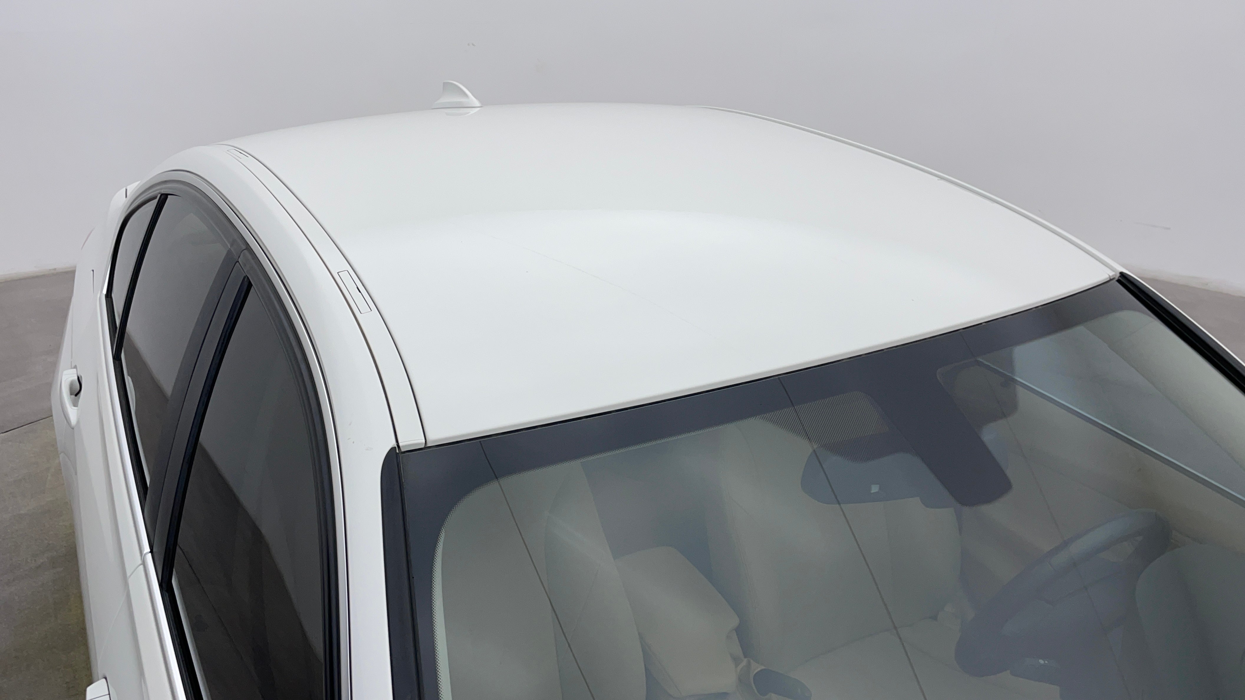 BMW 3 Series-Roof/Sunroof View