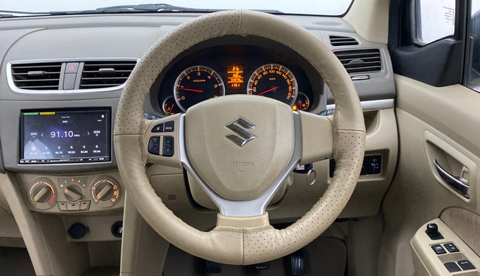 2013 Maruti Ertiga ZDI, Diesel, Manual, 54,879 km, Steering Wheel Close Up