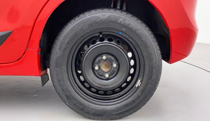 2016 Maruti Baleno DELTA 1.2 K12, Petrol, Manual, 37,045 km, Left Rear Wheel