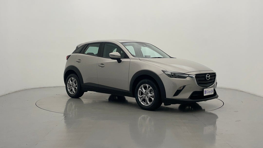 2024 Mazda CX-3 G20 Pure, Automatic, 42835 km, Right Front Diagonal (45- Degree) View