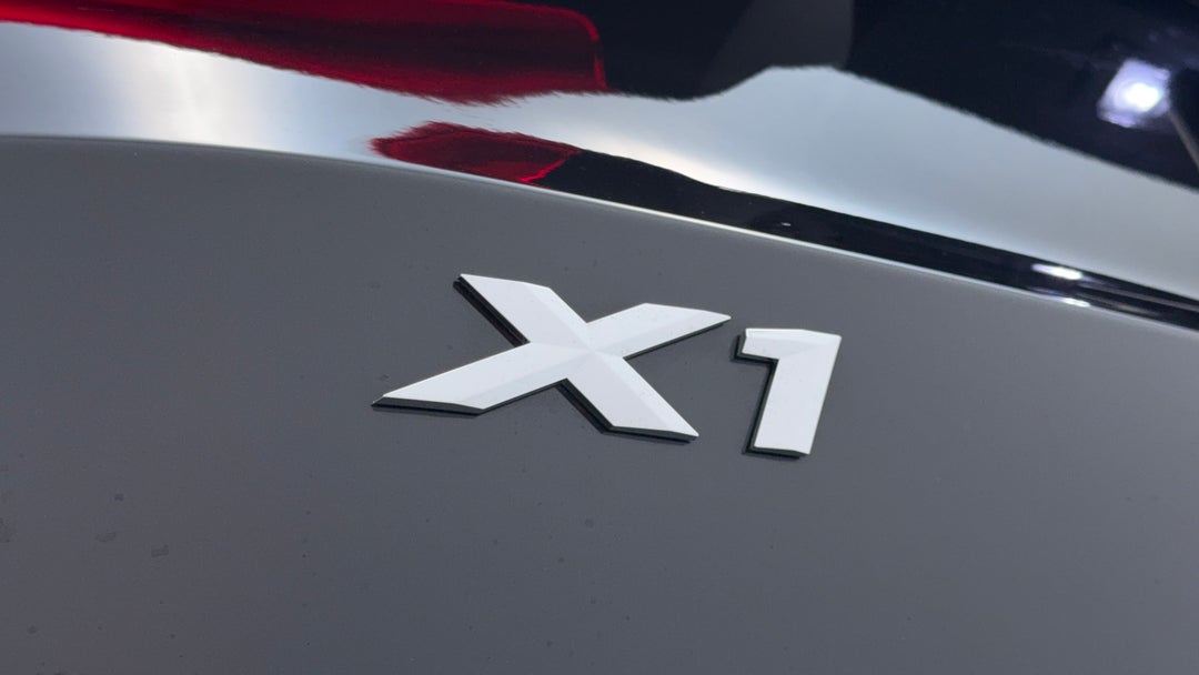 2023 BMW X1 Sdrive18i, Automatic, 8652 km, Badge (Boot Left Side)