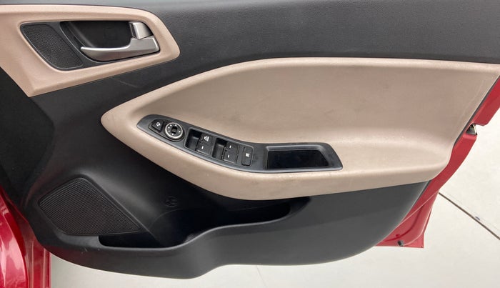 2016 Hyundai Elite i20 SPORTZ 1.2, Petrol, Manual, 50,642 km, Driver Side Door Panels Control