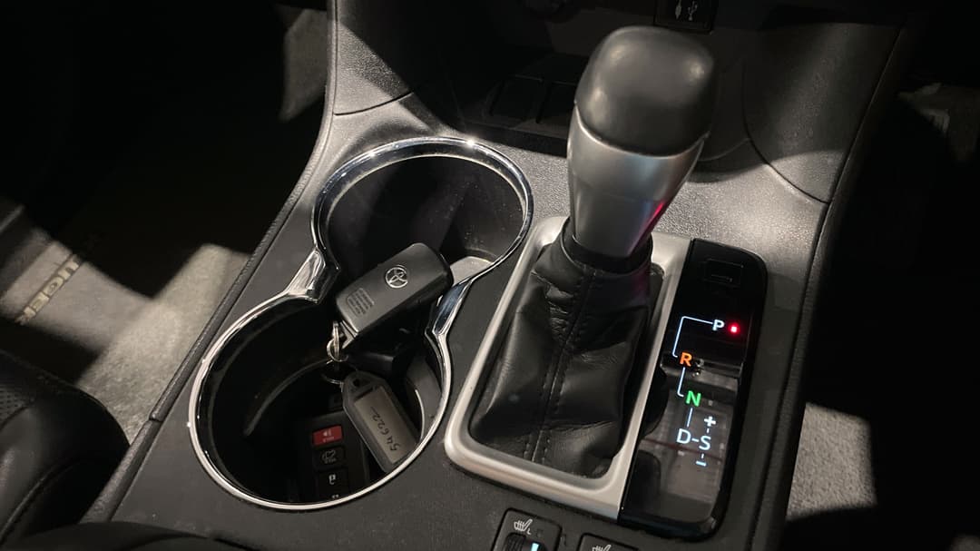 2019 Toyota Kluger Gxl Black Edition (2WD), Automatic, 75686 km, Gear Lever 