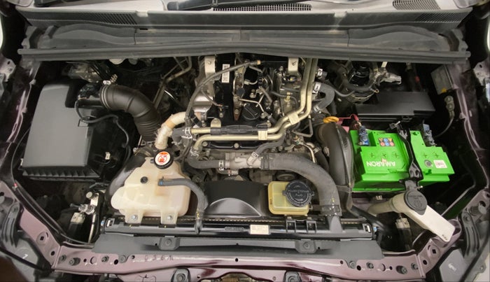 2017 Toyota Innova Crysta 2.8 GX AT 8 STR, Diesel, Automatic, 55,840 km, Open Bonet