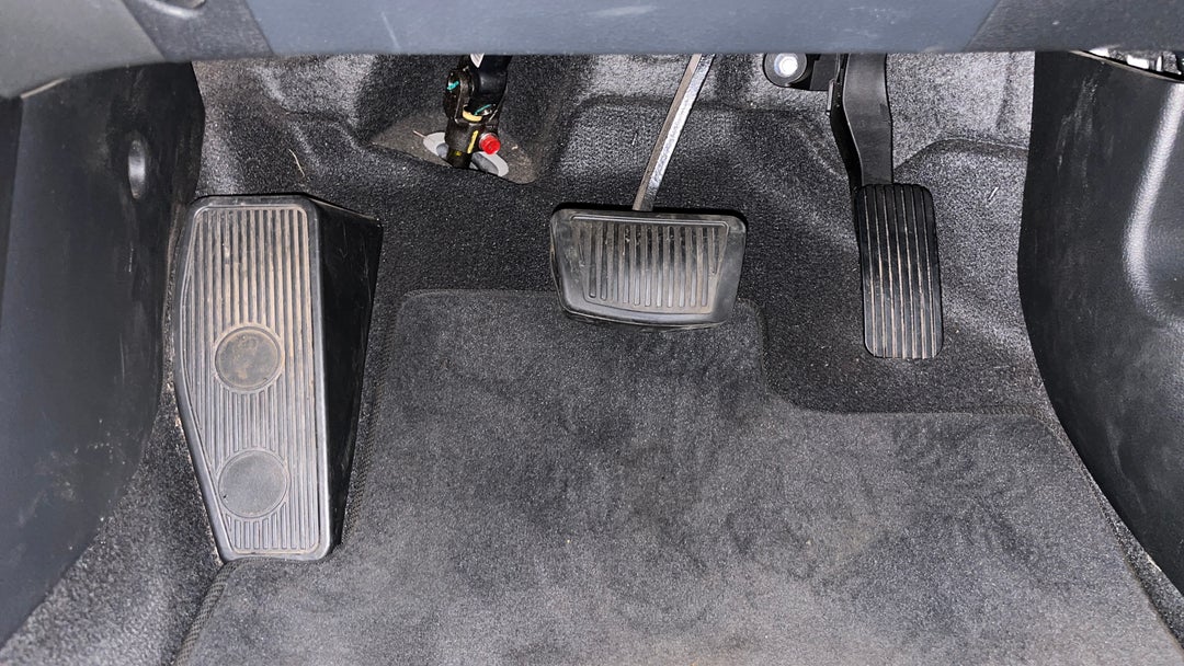 Pedals and Footmat
