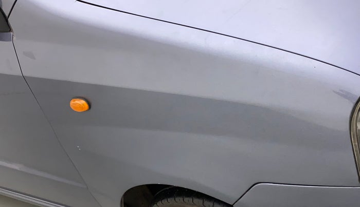 2011 Hyundai Santro Xing GL PLUS, Petrol, Manual, 49,805 km, Right fender - Slightly dented