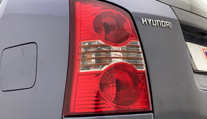 2011 Hyundai Santro Xing GL PLUS, Petrol, Manual, 49,805 km, Left tail light - Minor scratches