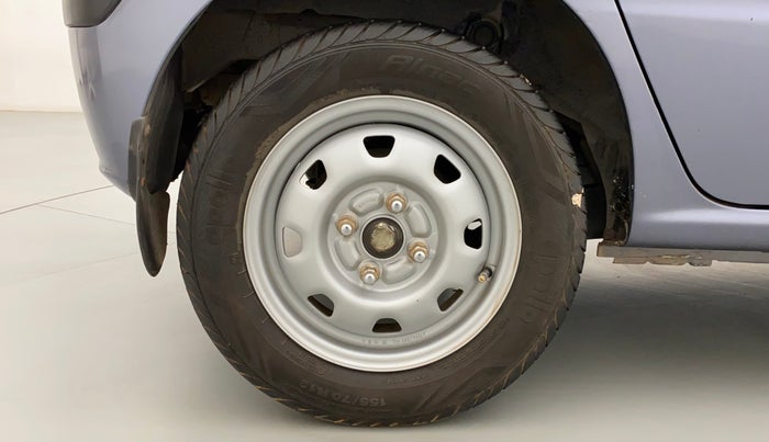 2011 Hyundai Santro Xing GL PLUS, Petrol, Manual, 49,805 km, Right Rear Wheel
