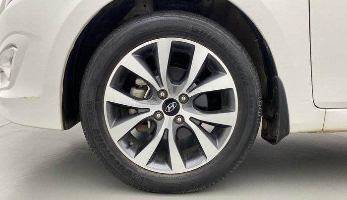 2016 Hyundai Verna FLUIDIC 1.6 SX VTVT, Petrol, Manual, 33,419 km, Left Front Wheel