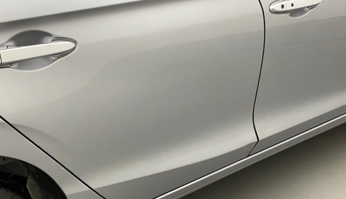 2021 Honda City 1.5L I-VTEC ZX CVT, Petrol, Automatic, 27,021 km, Right rear door - Slightly dented