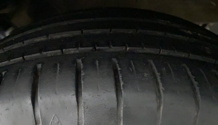 2017 Maruti Baleno ZETA PETROL 1.2, Petrol, Manual, 38,540 km, Left Rear Tyre Tread