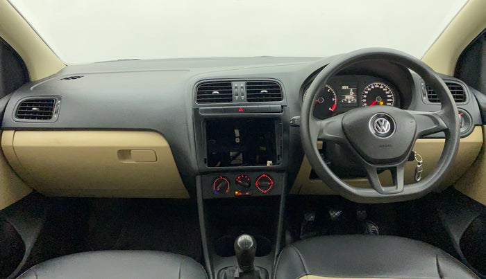 2017 Volkswagen Ameo COMFORTLINE 1.5L, Diesel, Manual, 83,100 km, Dashboard
