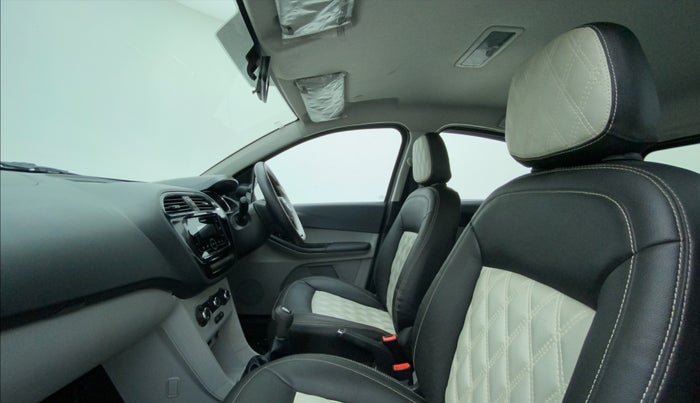 2022 Tata Tiago XT CNG, CNG, Manual, 10,436 km, Right Side Front Door Cabin