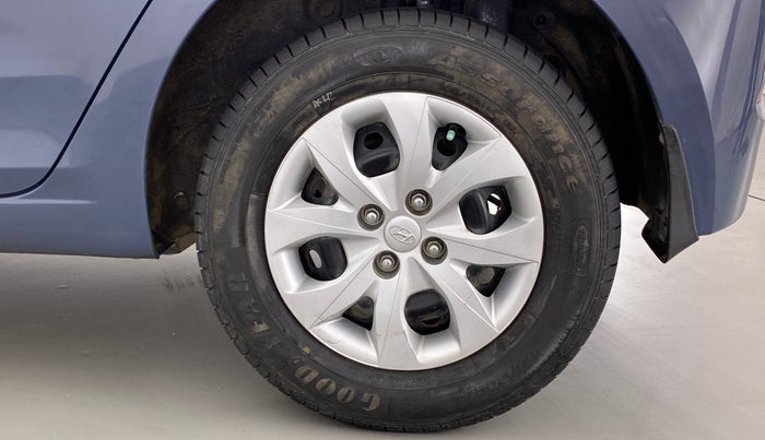 2014 Hyundai Elite i20 MAGNA 1.2, Petrol, Manual, 19,694 km, Left Rear Wheel
