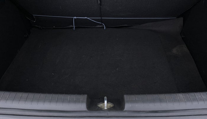 2014 Hyundai Elite i20 MAGNA 1.2, Petrol, Manual, 19,694 km, Boot Inside